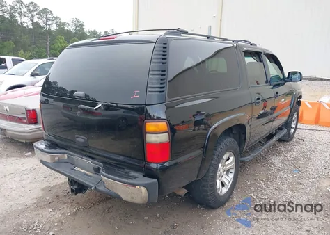 2006 Chevrolet Suburban 1500 Ls z USA, uszkodzony, nr VIN 3GNFK16Z06G107447